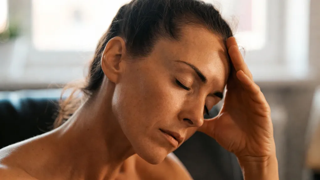 Naczyniowy ból głowy – czy to migrena, klaster czy tętniak?